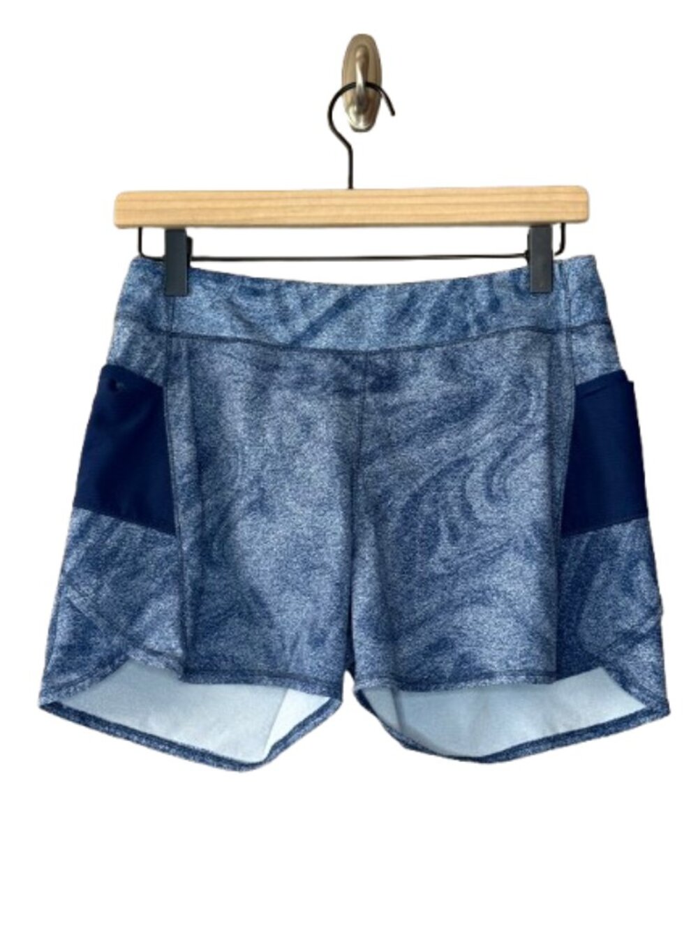 Youth Girl's XXL Athleta Girls Record Breaker 3" Shorts in Blue